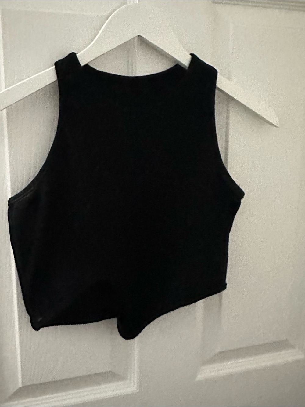 Black Cropped Top - Picture 1 of 6